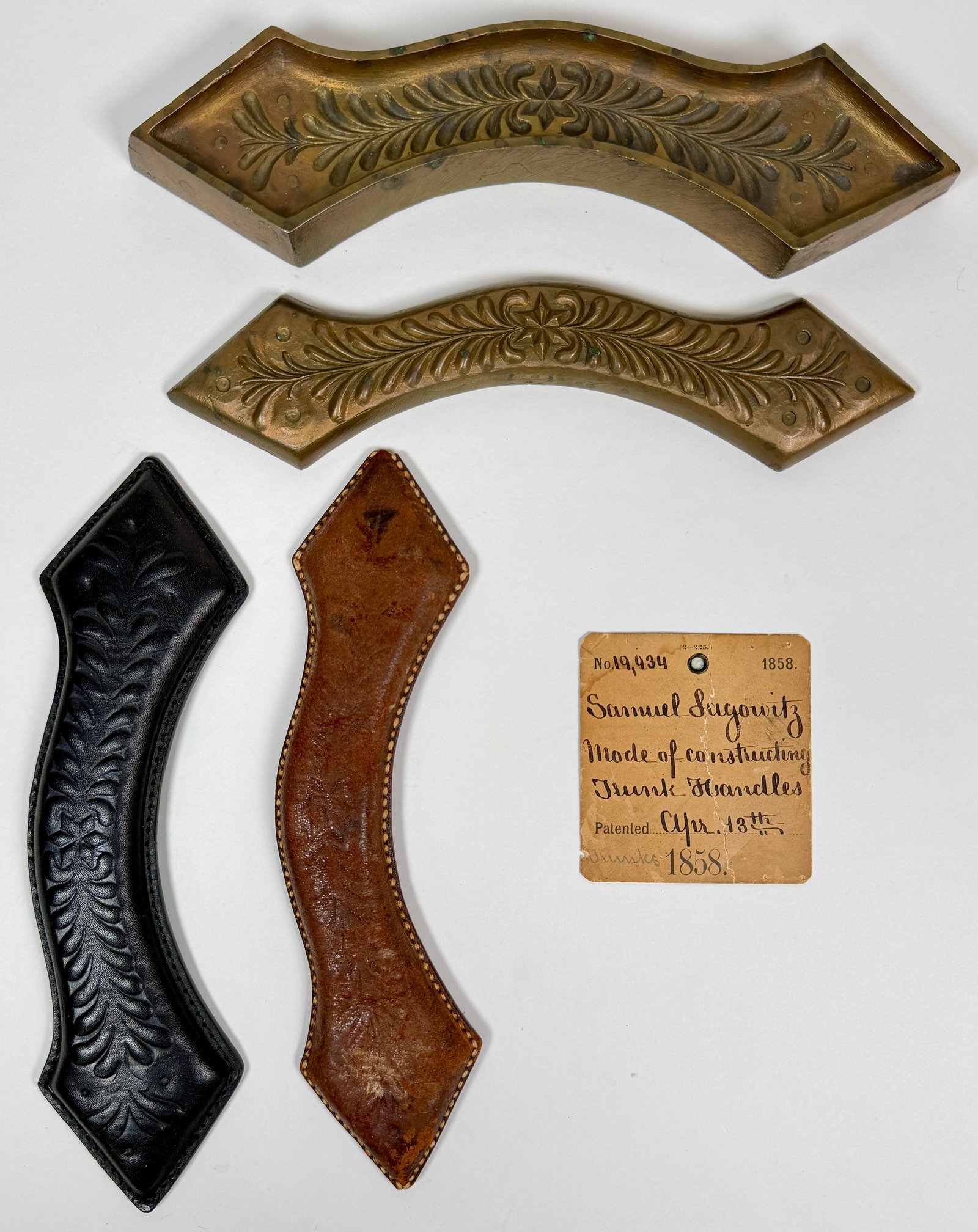 SAMUAL LAGOWITZ TRUNK PATENT PROTOTYPES: SAMUEL LAGOWITCH - MODE OF CONSTRUCTING TRUNK HANDLES, PATENTED 1858. INCLUDES MOLD, PRODUCT AND PATENT TAG.