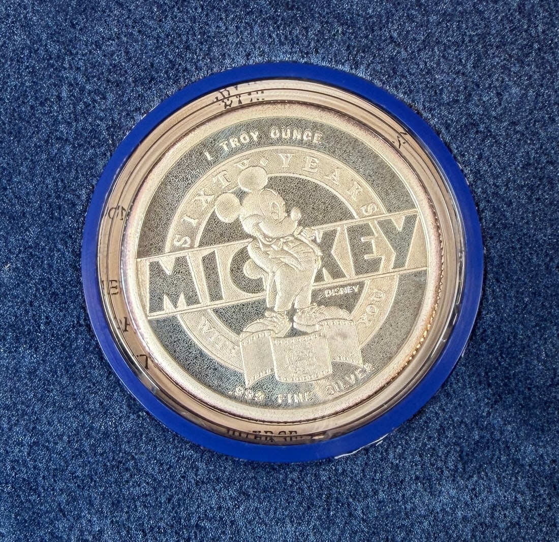 DISNEY - MICKEY MOUSE SILVER COIN - 2