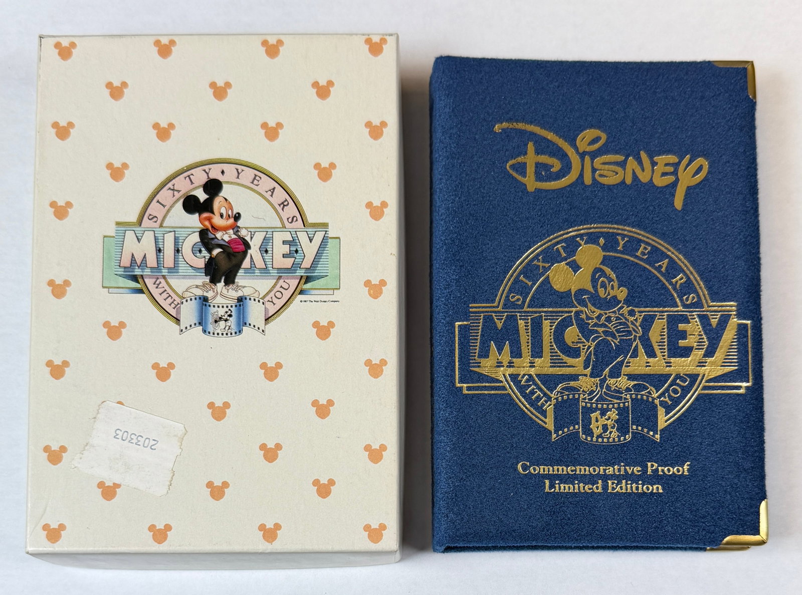 DISNEY - MICKEY MOUSE SILVER COIN - 3