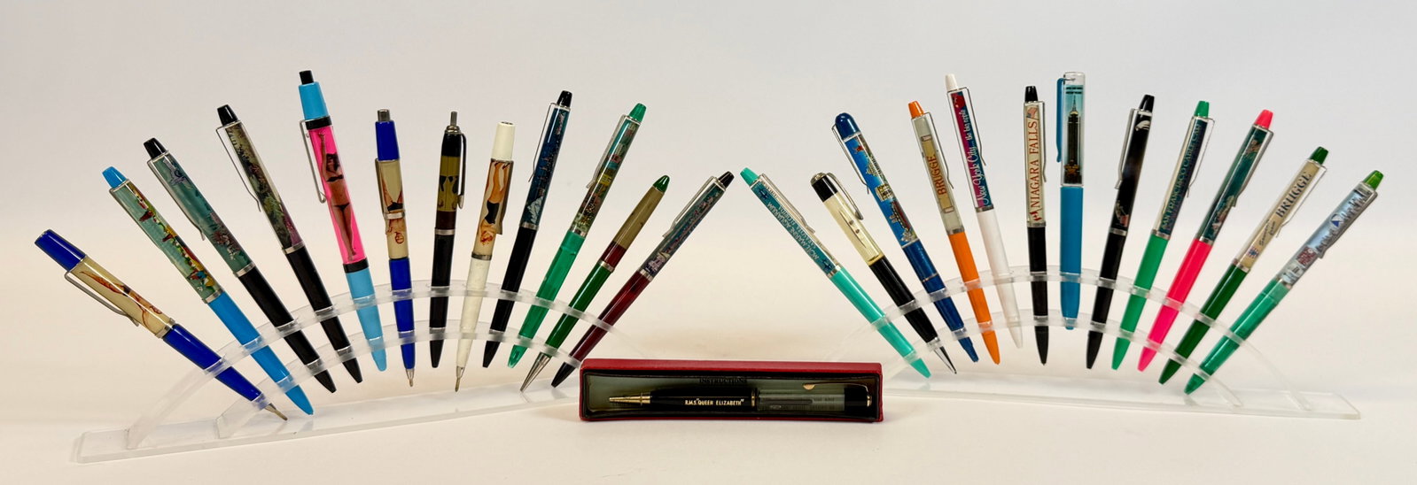 SOUVENIR BALL PEN COLLECTION (1 of 4)