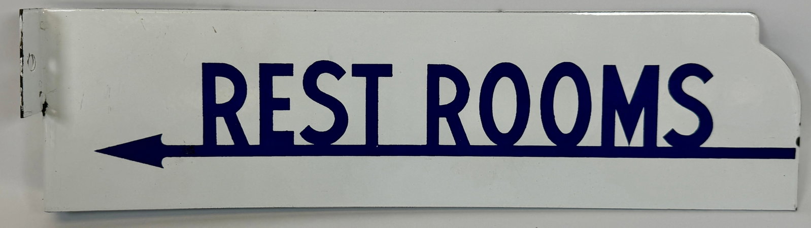 RESTROOM PORCELAIN FLANGE SIGN (1 of 2)