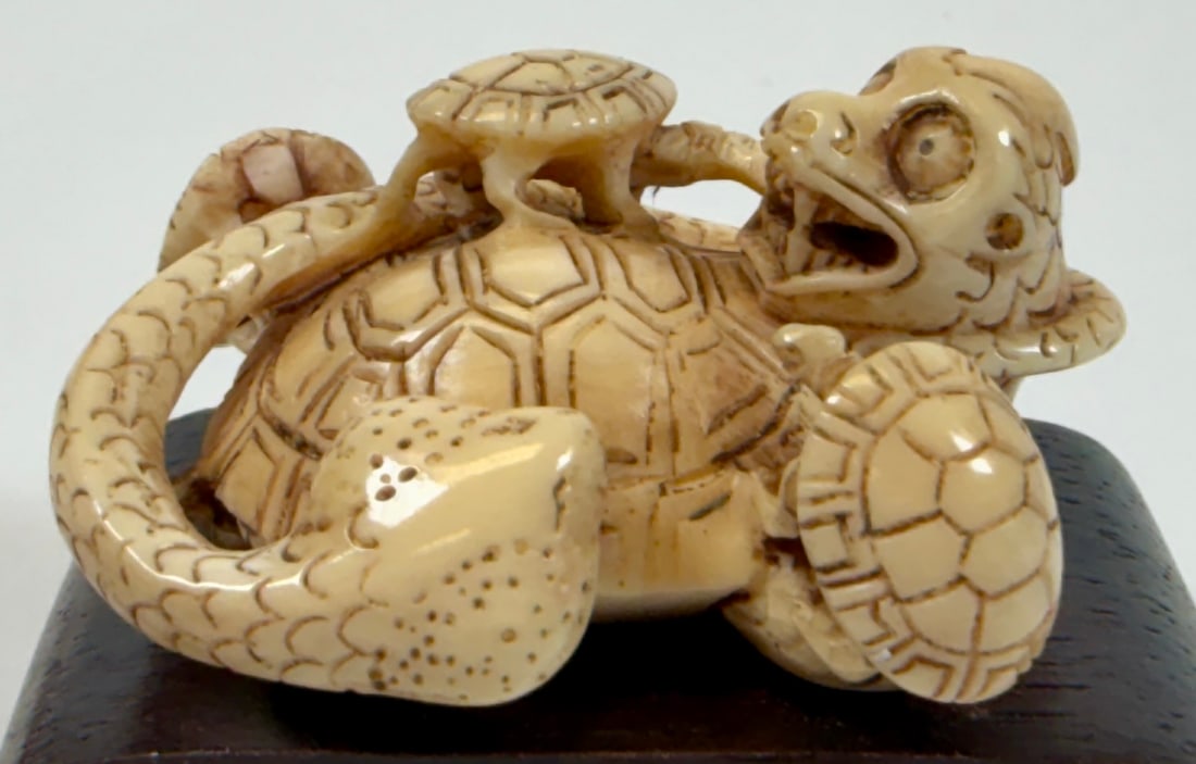 ORGANIC JAPANESE TURTLE NETSUKE COLLECTION - 7