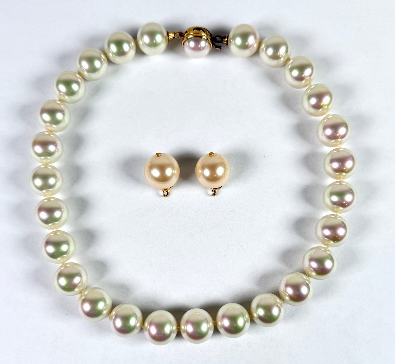 14K GOLD ONYX BEAD JEWELRY SET: ONYX BEAD NECKLACE AND EARRINGS. 18MM. 16"