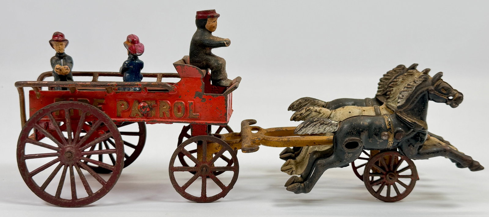 KENTON CAST IRON FIRE PATROL TOY (1 of 5)
