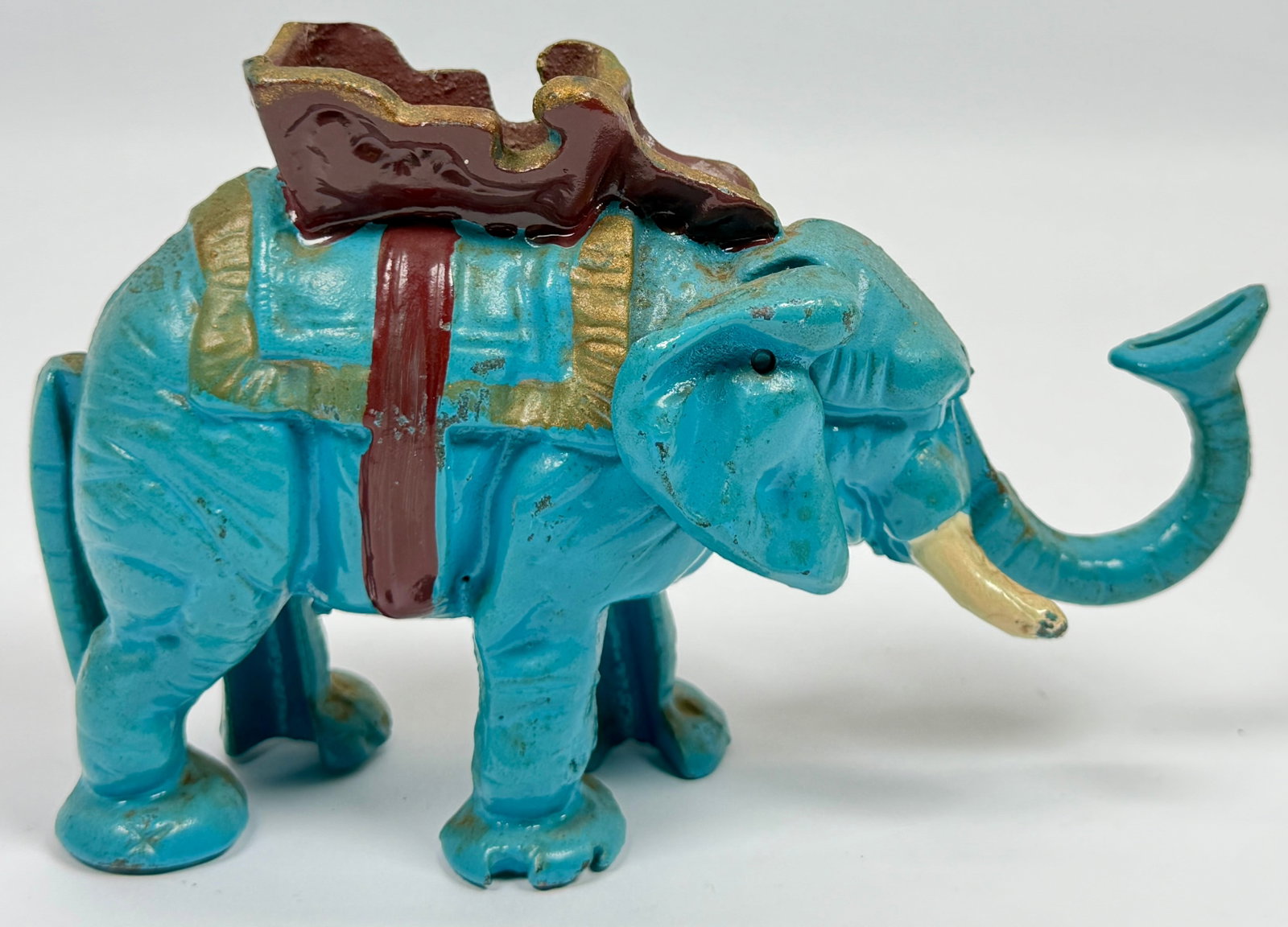 VINTAGE CAST IRON ELEPHANT COIN BANKS (1 of 5)