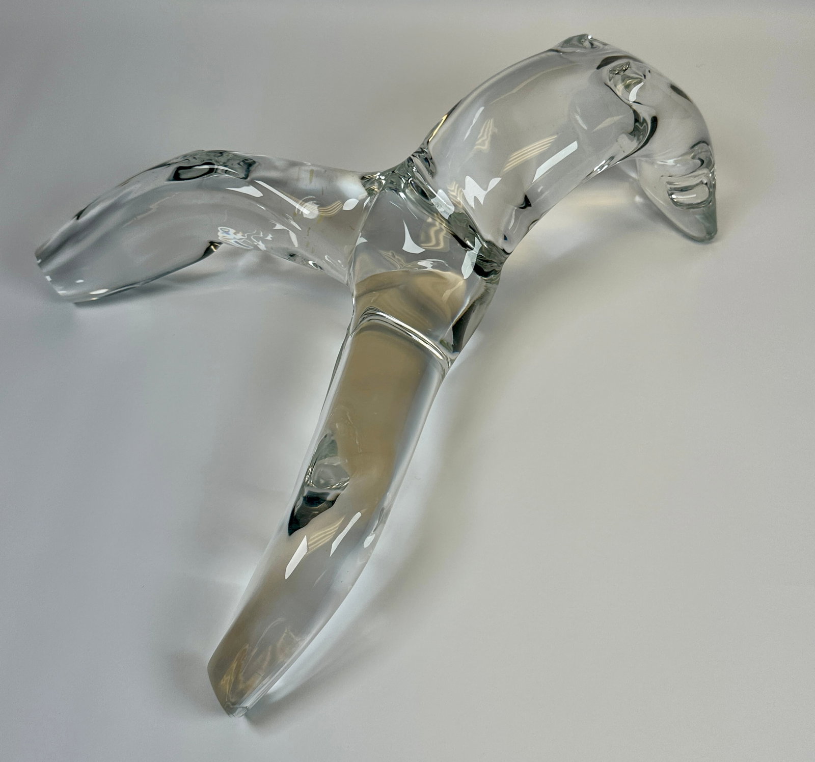 SEGUSO ART GLASS SCULPTURE OF RECLINING NUDE WOMAN (1 of 2)