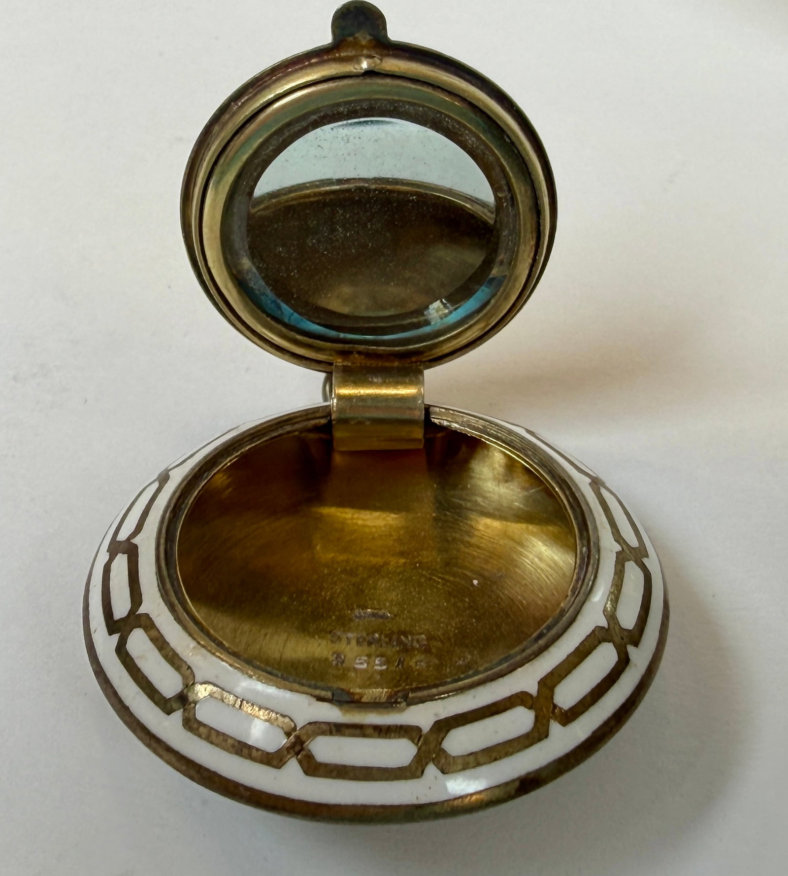 VINTAGE COMPACT COLLECTION - 5