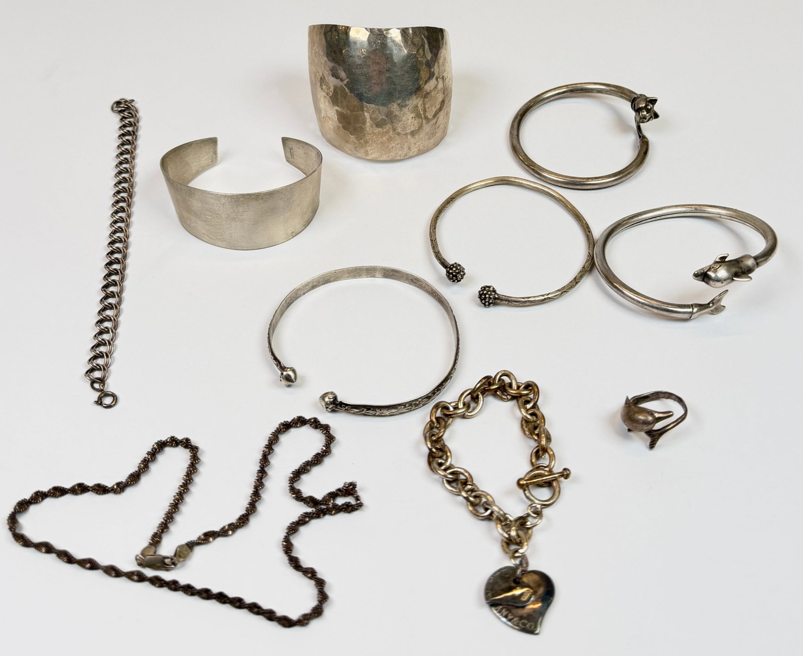 COLLECTION OF VINTAGE JEWELRY (1 of 5)