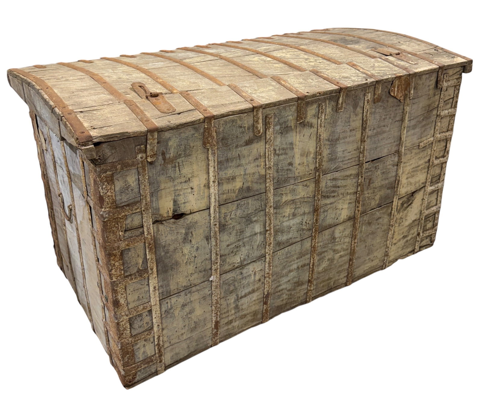 PRIMITIVE STEAMER TRUNK - 3