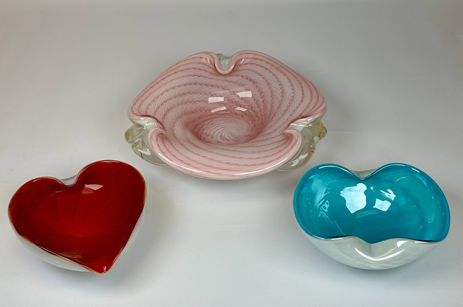 TRIO OF MURANO ART GLASS BOWLS (1 of 1)