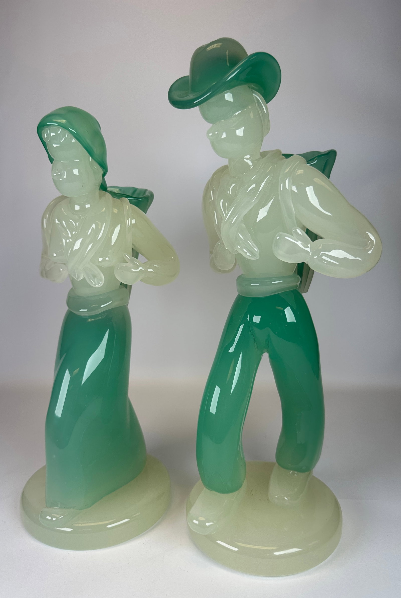 ARCHIMEDE SEGUSO ART GLASS PEASANT PAIR (1 of 2)