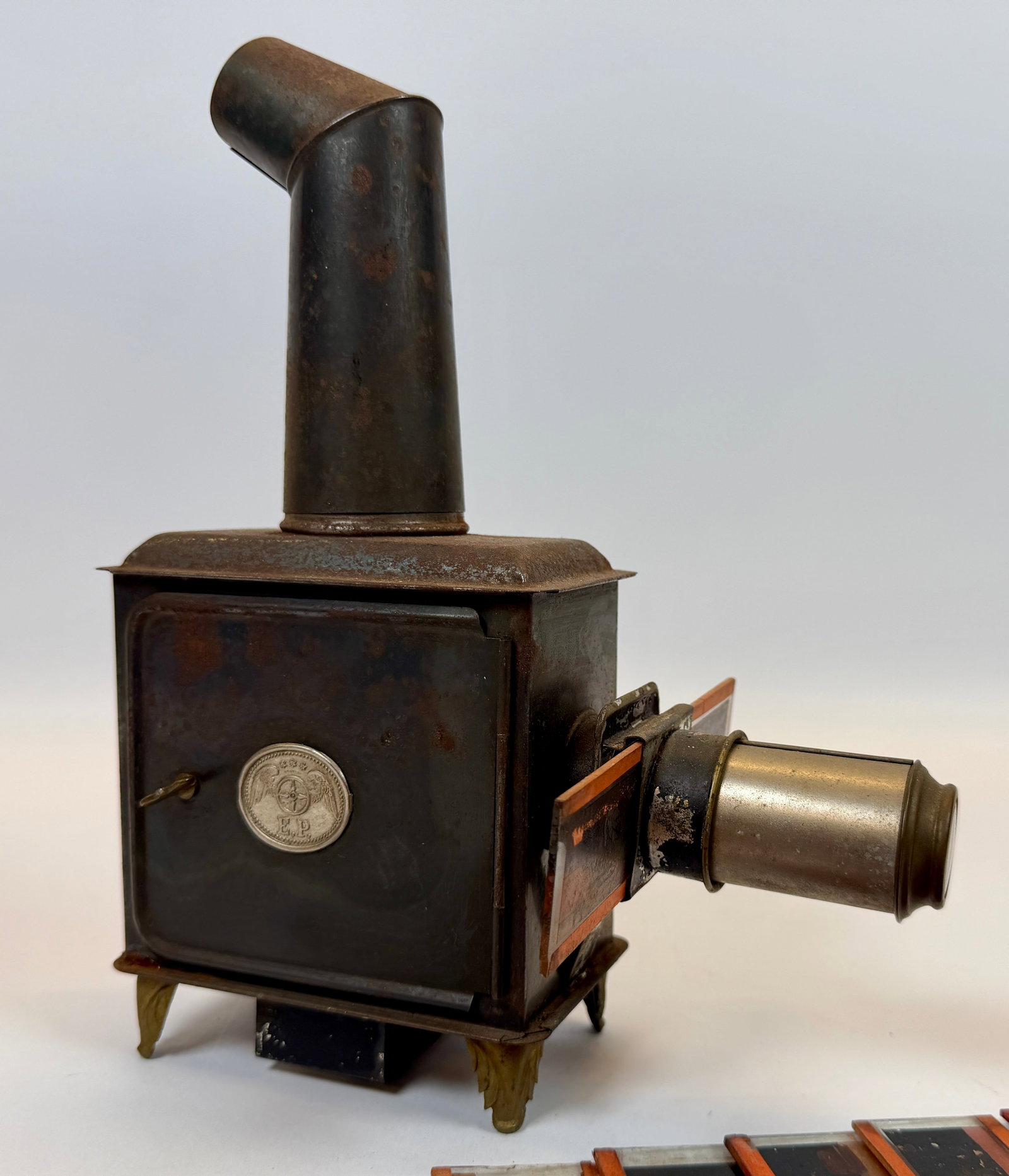 MAGIC LANTERN AND SLIDES - 2