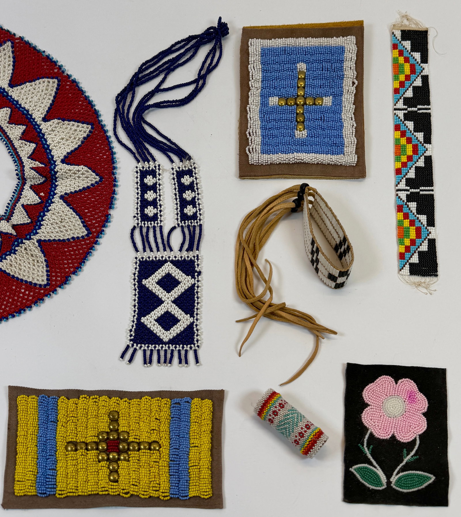 NATIVE AMERICAN BEADWORK COLLECTION - 3
