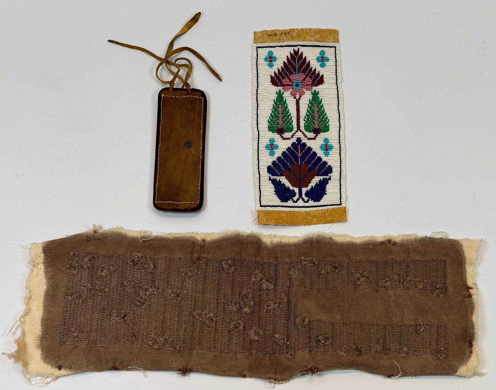NATIVE AMERICAN BEADWORK COLLECTION - 4