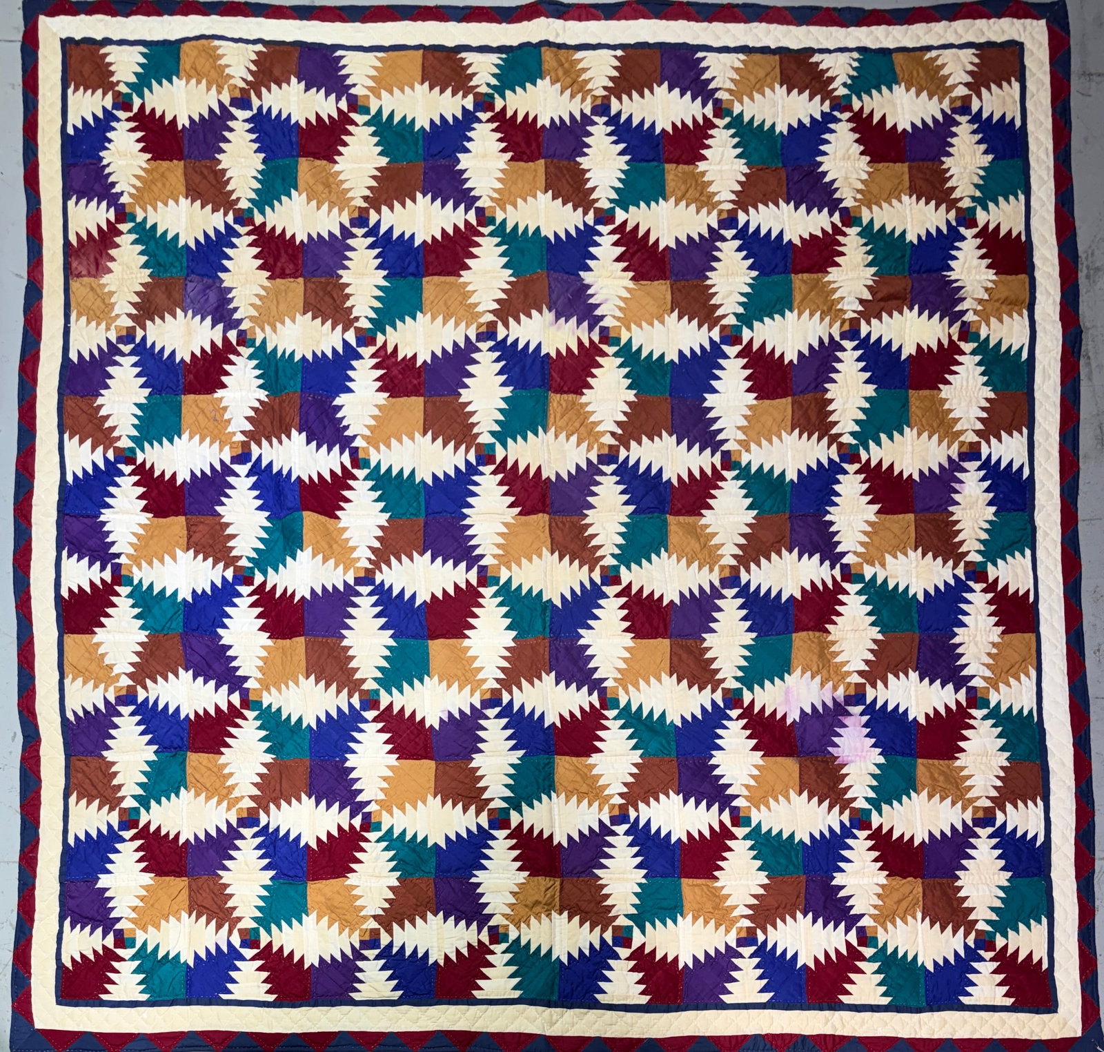 VINTAGE PATCHWORK QUILT (1 of 2)