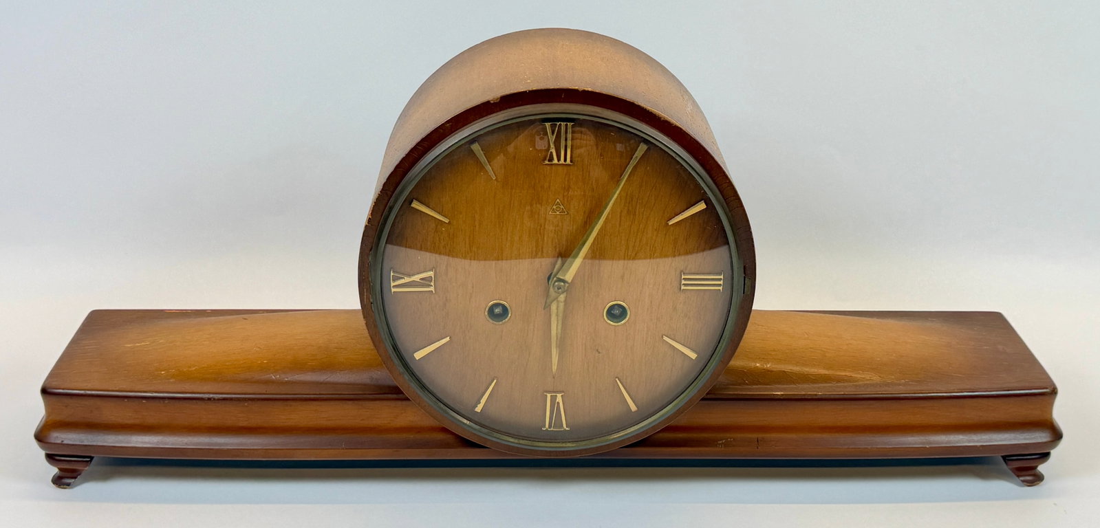 NITSCHE MANTEL CLOCK: VINTAGE CLOCK, NO KEY, UNTESTED. 20.5"W.