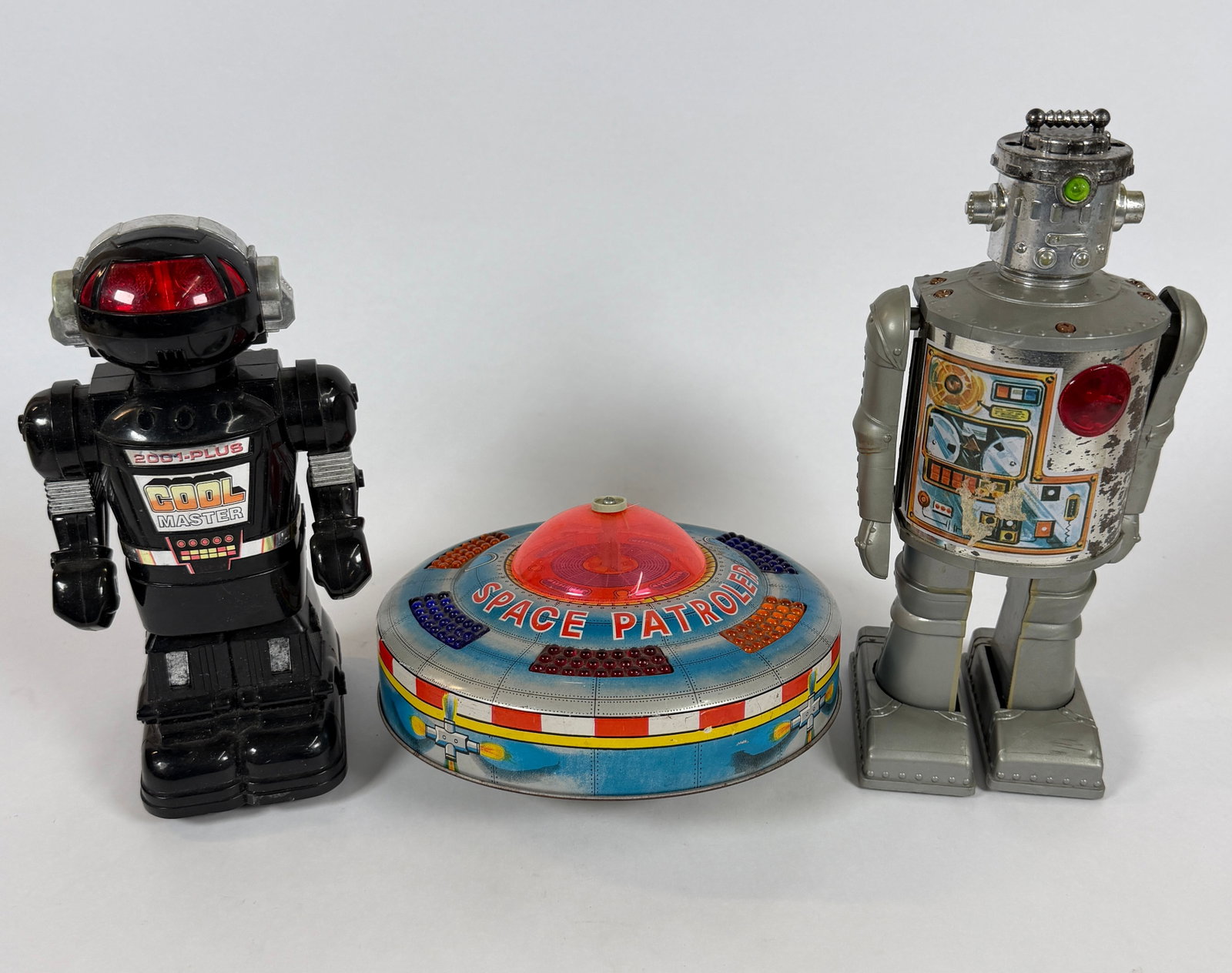 ROBOT AND SPACE TOYS (1 of 2)
