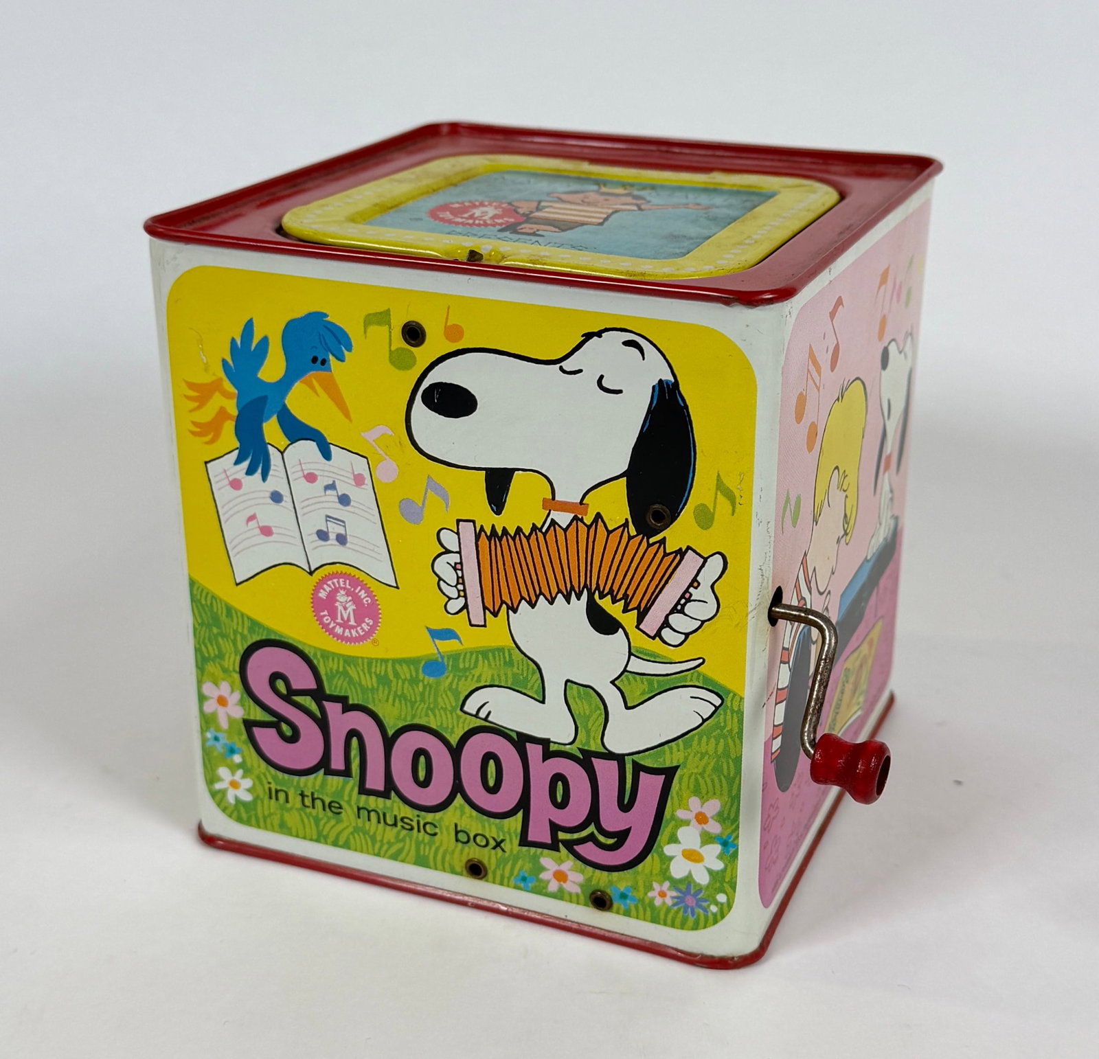 1966 MATTEL SNOOPY WIND-UP BOX: EXCELLENT CONDITION, WORKING.