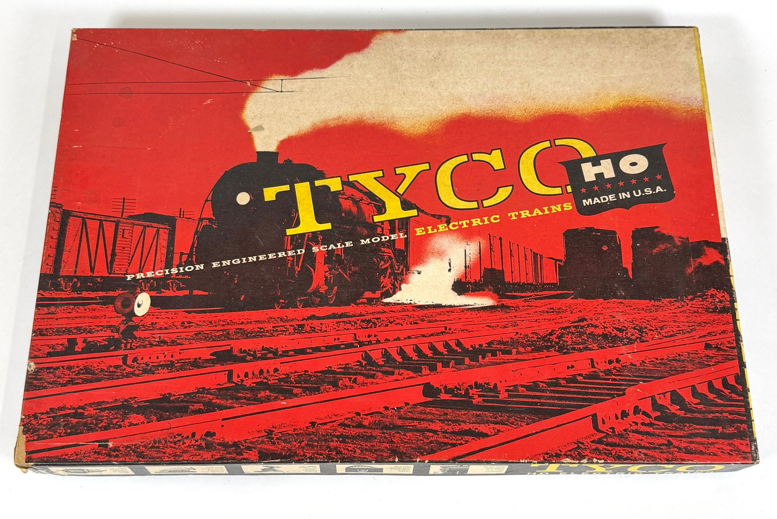 TYCO HO ELECTRIC TRAIN SET - 2