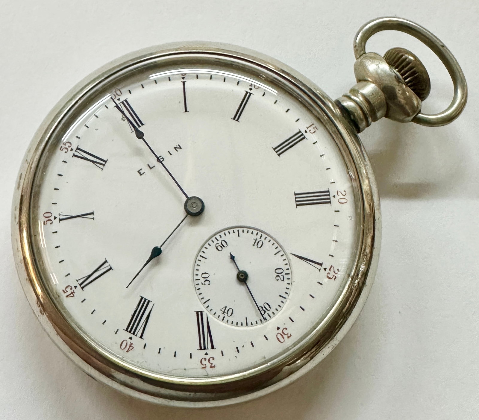 ELGIN MODEL 7 ANTIQUE POCKETWATCH: 1895 ELGIN MODEL 7, SIZE 16, GRADE 157. 7 JEWEL, DAM. #15333889. OPEN FACE, SILVEROID CASE, ROMAN NUMERAL DIAL, HUNTER. RUNNING.