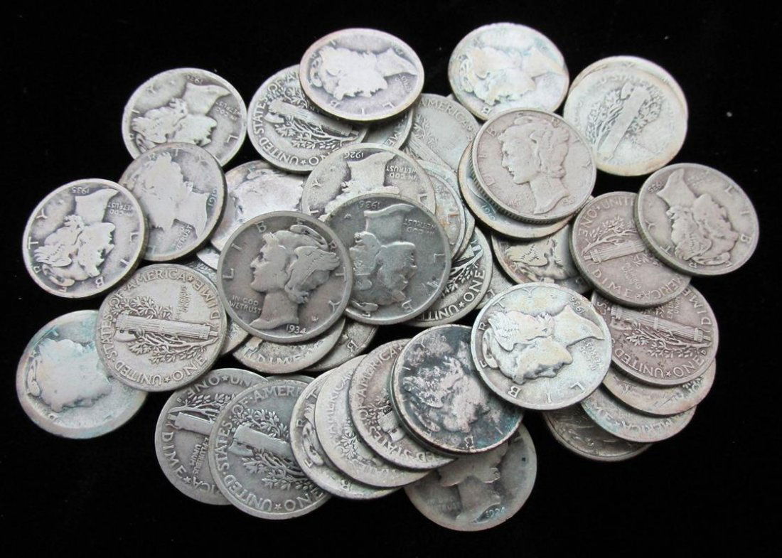 LOT OF 44 MERCURY DIMES, ASSORTED DATES (1 of 1)