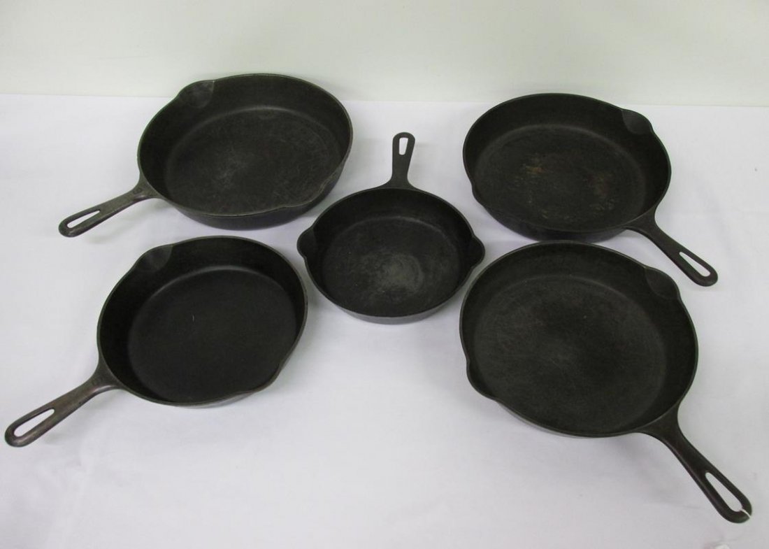 SET OF 5 GRADUATED GRISWOLD CAST IRON PANS (1 of 1)