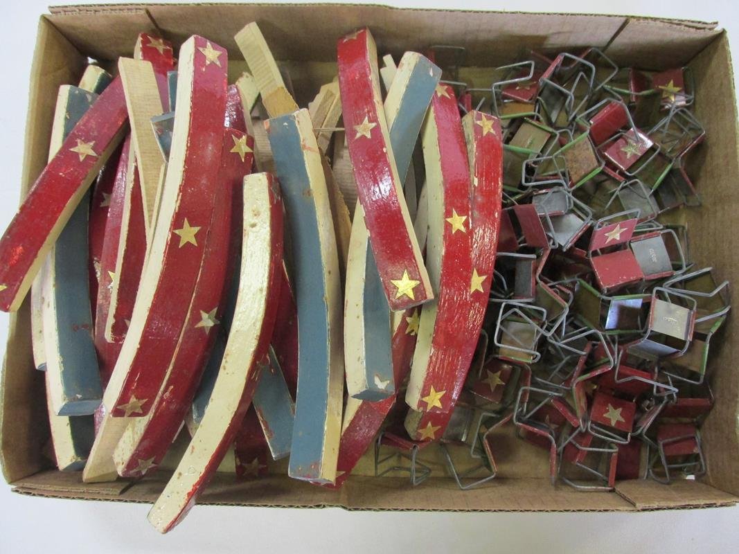 CIRCUS MODEL ITEMS - CHAIRS AND RING COMPONENTS (1 of 1)