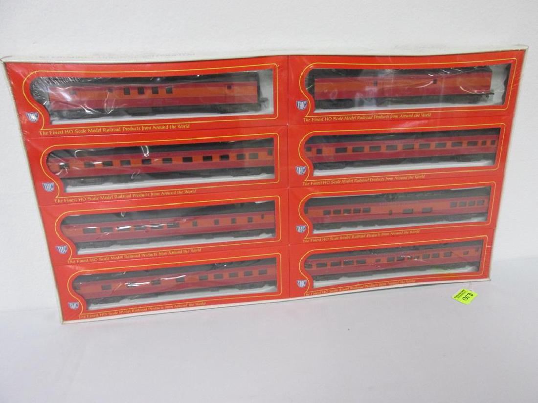 I.H.C. "SOUTHERN PACIFIC" HO TRAIN SET (1 of 1)