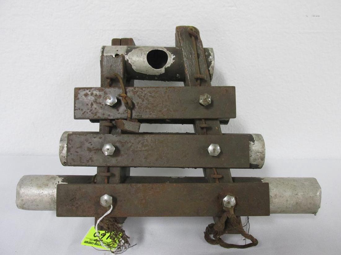 COACH CAR DINNER CHIME (1 of 1)