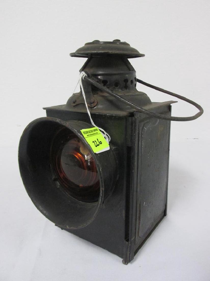 CROSSING GATE LAMP WITH AMBER LENS (1 of 1)