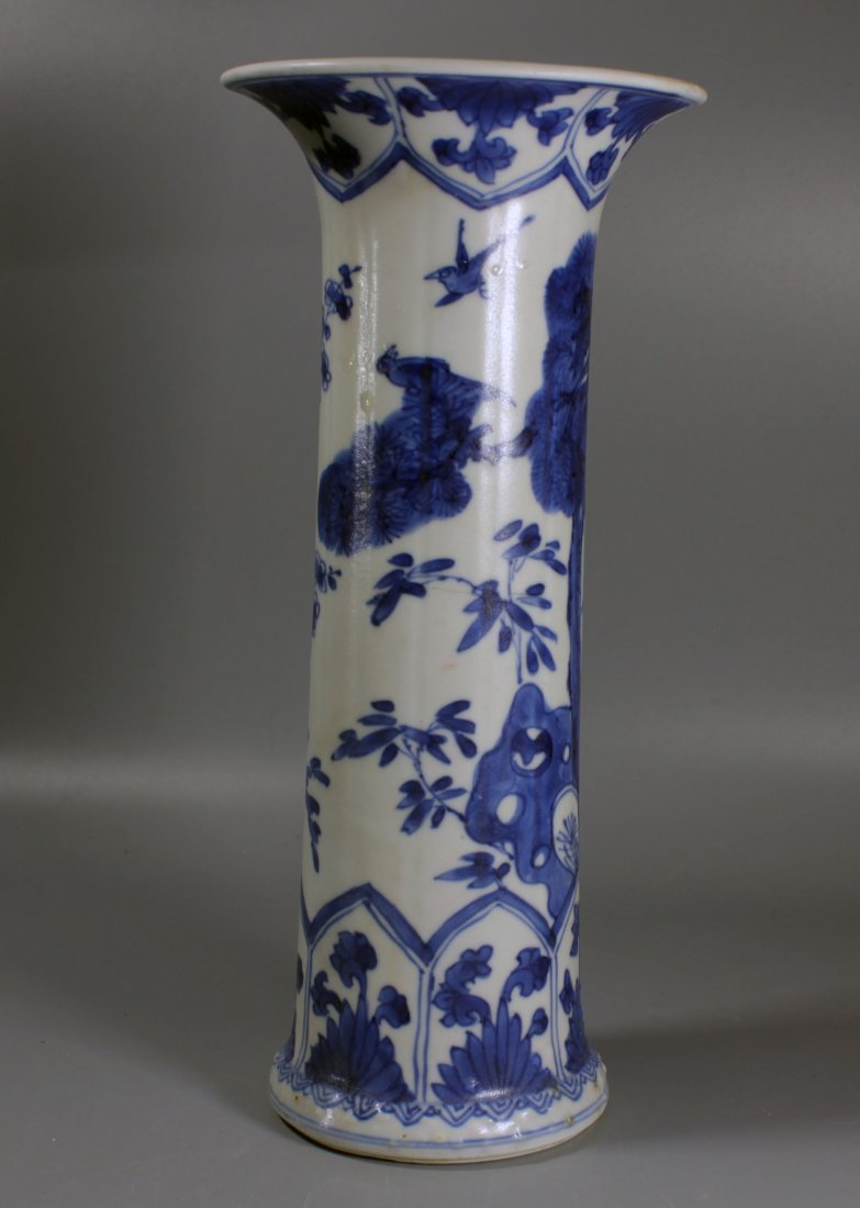 A Chinese Antique Blue  and White Guanyin VaseKangxi (1 of 5)