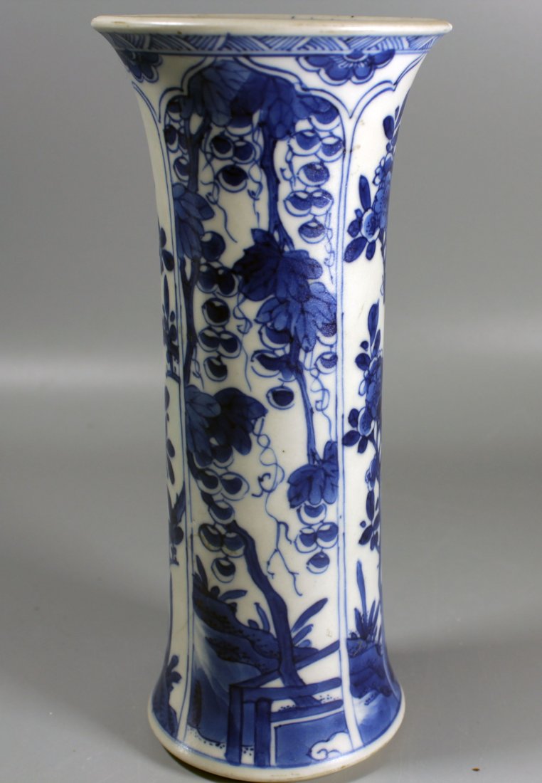A Chinese Antique Blue  and White Guanyin Vase,Kangxi (1 of 5)