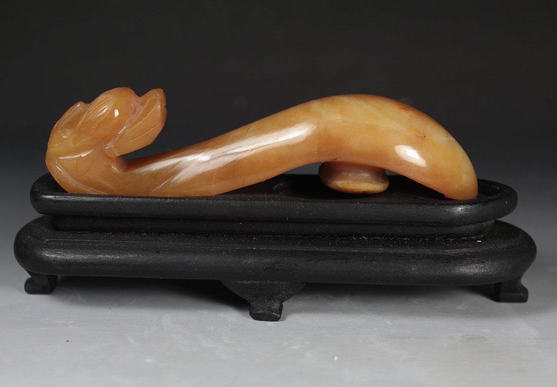 A Chinese Antique Jadeite Carved Hook (1 of 6)