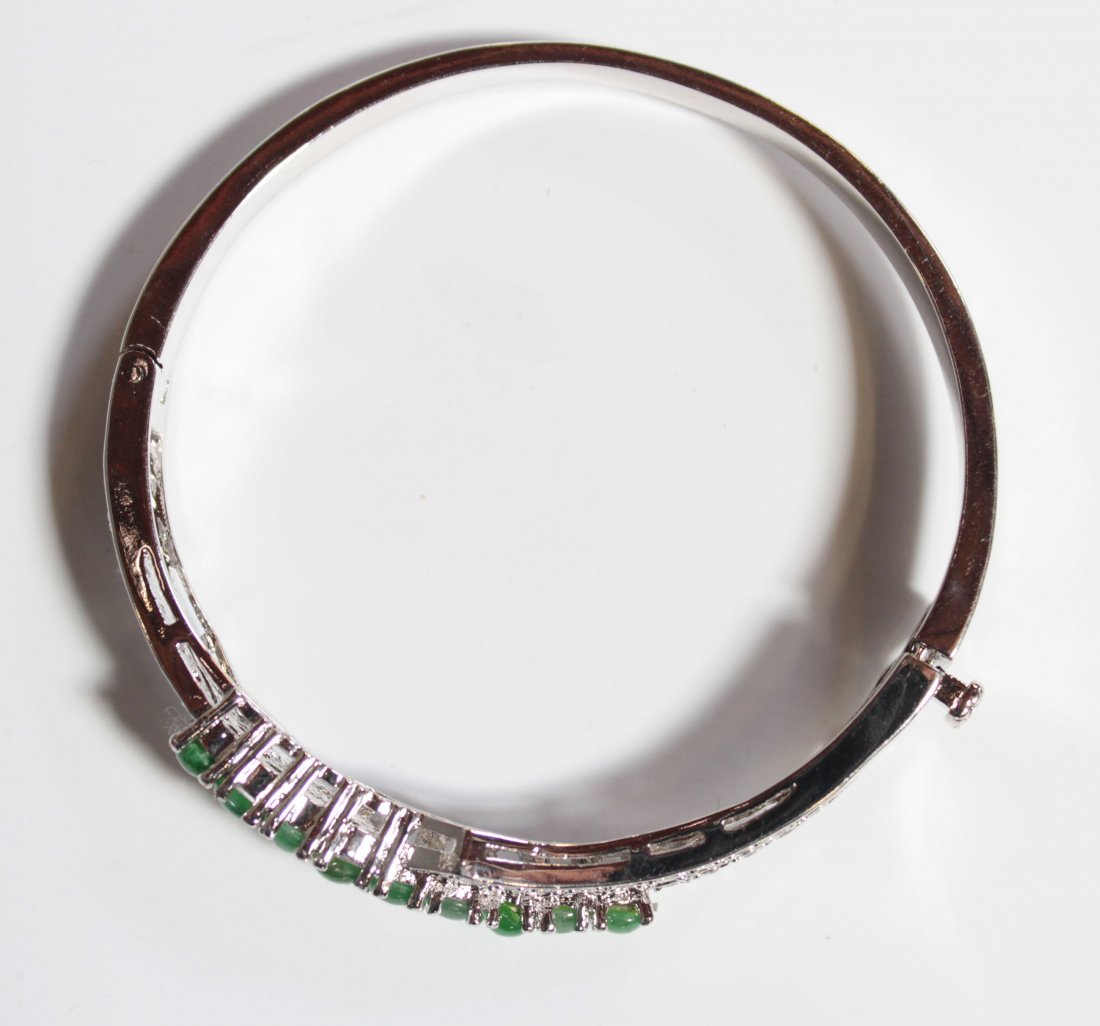 A Chinese Jadeite Bracelet (1 of 5)