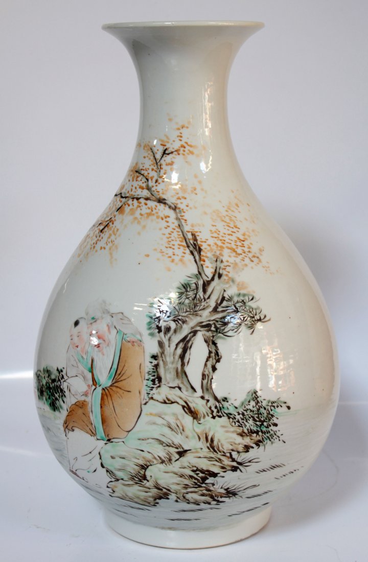 A Chinese Min Guo Light Crimson Yu Hu Chun Vase (1 of 8)