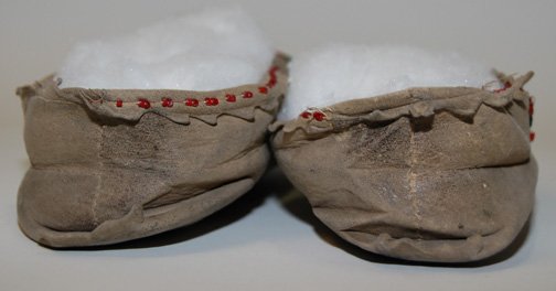 NORTHERN PLAINS MOCCASINS - 5