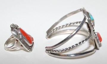 NAVAJO JEWELRY - 4