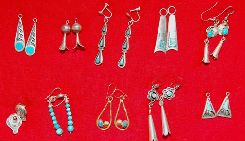 TWENTY-FOUR PAIR OF EARRINGS - 4