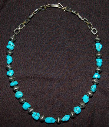 PUEBLO NECKLACE