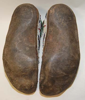 SIOUX MOCCASINS - 8