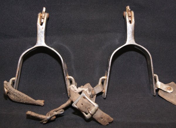 Western spurs: 1940's nickle plated, full size, not marked Shipping charge on this item is $10.00. Unless noted all items have some amount of acceptable wear, scratches, nicks, missing stitches, ect. for their age. 