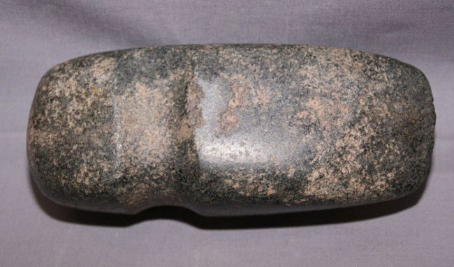 ANASAZI AXE HEAD: prehistoric 3/4 groove has bit polish, 6"x 2.5" Shipping charge are for the United States. The shipping on this lot is $10.00. Outside the United States there will be additional shipping fees. Unless