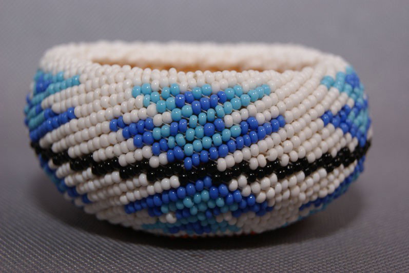 WASHO BEADED BASKET: 1980s 90s Fully beaded six color beads, 1.5" x 3" Shipping charge are for the United States. The shipping on this lot is $10.00. Outside the United States there will be additional shipping fees. Unles