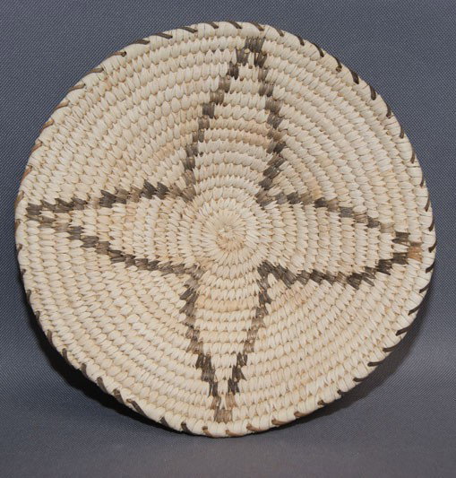 PAPAGO BASKET: 1970s 80s yucca and devils claw front is faded 1.25" x 8.5" Shipping charge are for the United States. The shipping on this lot is $10.00. Outside the United States there will be additional shipping f