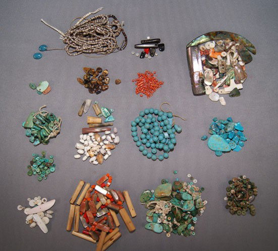 COLLECTION OF PUEBLO BEADS: 20th-century turquoise, shell etc. Shipping charge are for the United States. The shipping on this lot is $10.00. Outside the United States there will be additional shipping fees. Unless noted all ite