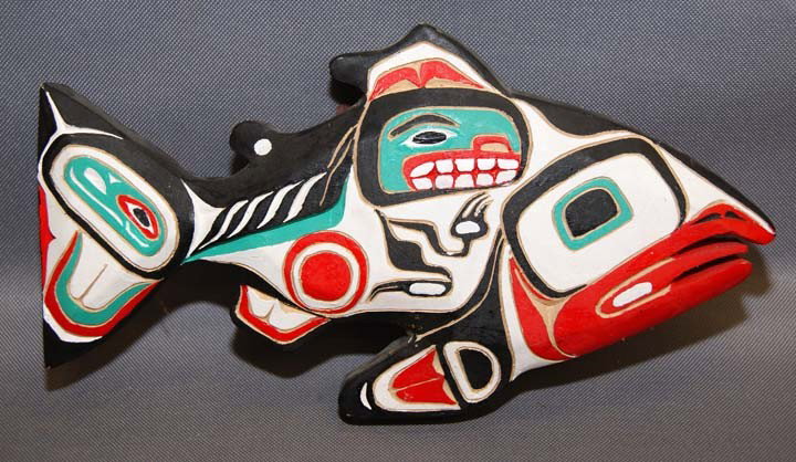 NORTHWEST COAST WOOD CARVING: 1960s-70s salmon carved and painted by John Franklin 5.5" x 10" Shipping charge are for the United States. The shipping on this lot is $10.00. Outside the United States there will be additional shippi