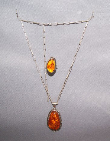 NAVAJO JEWELRY SET: 1970s 80s sterling Silver and Amber pendant 2.5" x 1.5", hand made chain, 29" long, ring size 9 Shipping charge are for the United States. The shipping on this lot is $10.00. Outside the United States