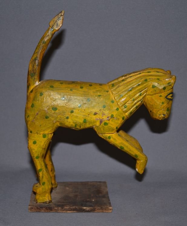 MEXICAN FOLK ART ANIMAL FIGURE: 1930s 40s hand carved wood and painted 10.5"x8"x3" Shipping charge are for the United States. The shipping on this lot is $20.00. Outside the United States there will be additional shipping fees.