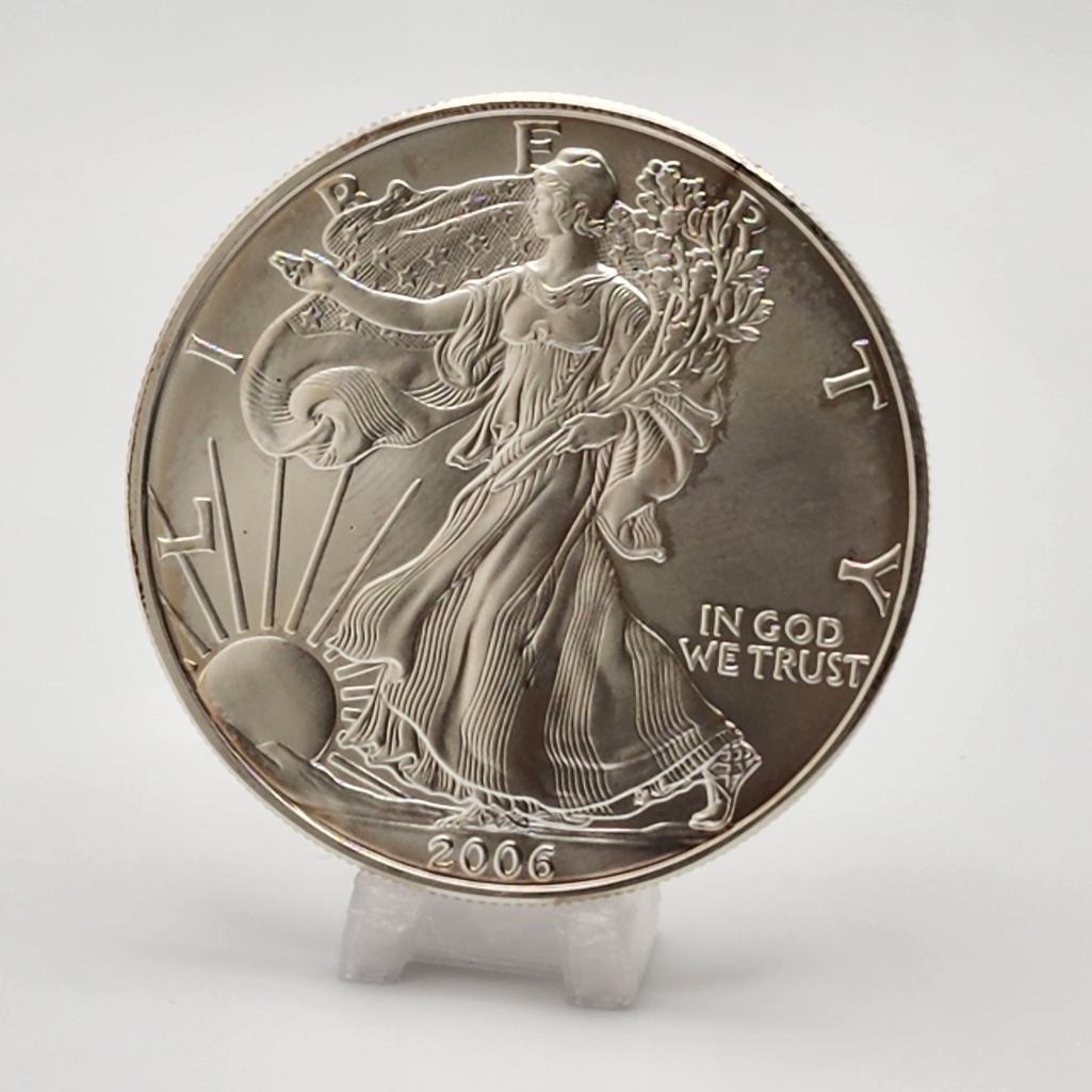2006 U.S. One Dollar 1 oz Silver American Eagle (1 of 2)