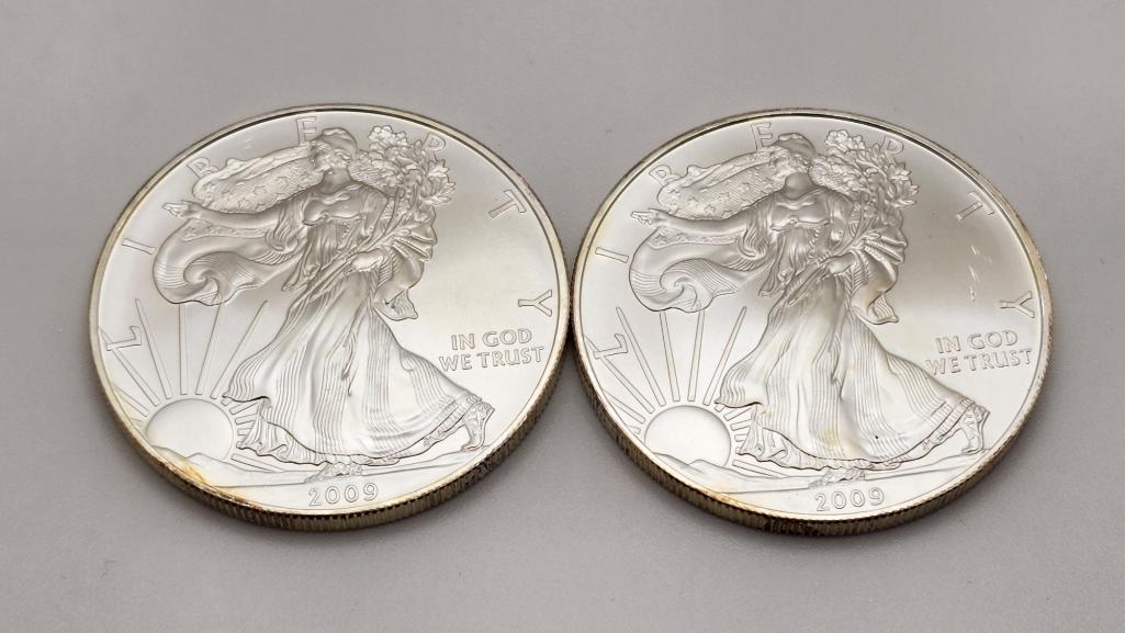 (2) 2009 U.S. One Dollar 1 oz Silver American Eagle Coins (1 of 2)
